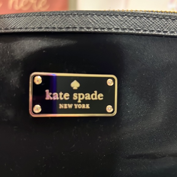 NEW Kate Spade Make up bag. - Picture 3 of 4
